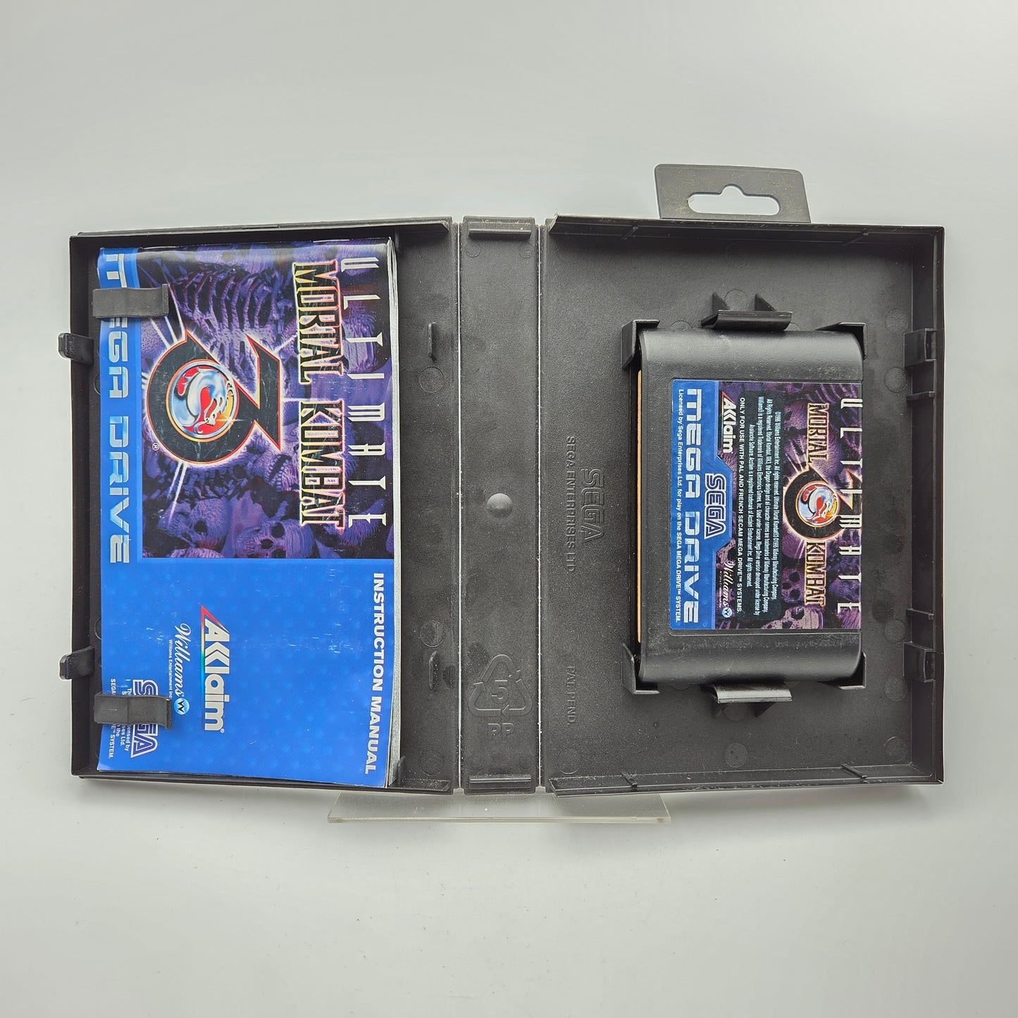 Ultimate Mortal Kombat 3 - Mega Drive