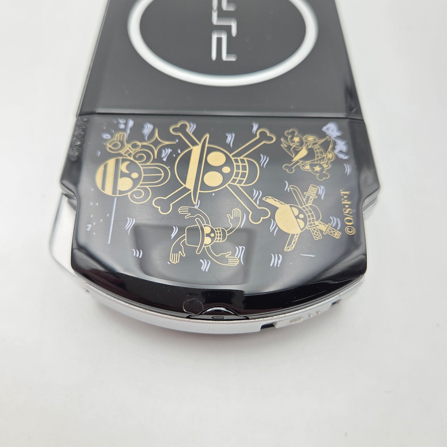 PLAYSTATION PORTABLE EDITION ONE PIECE