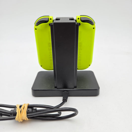 NiNTENDO SWITCH CHARGE STATION + JOY-CON