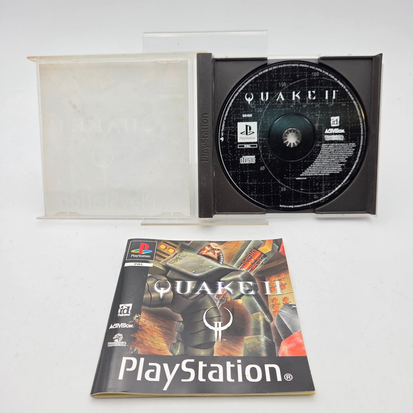 QUAKE 2 - PLAYSTATION 1