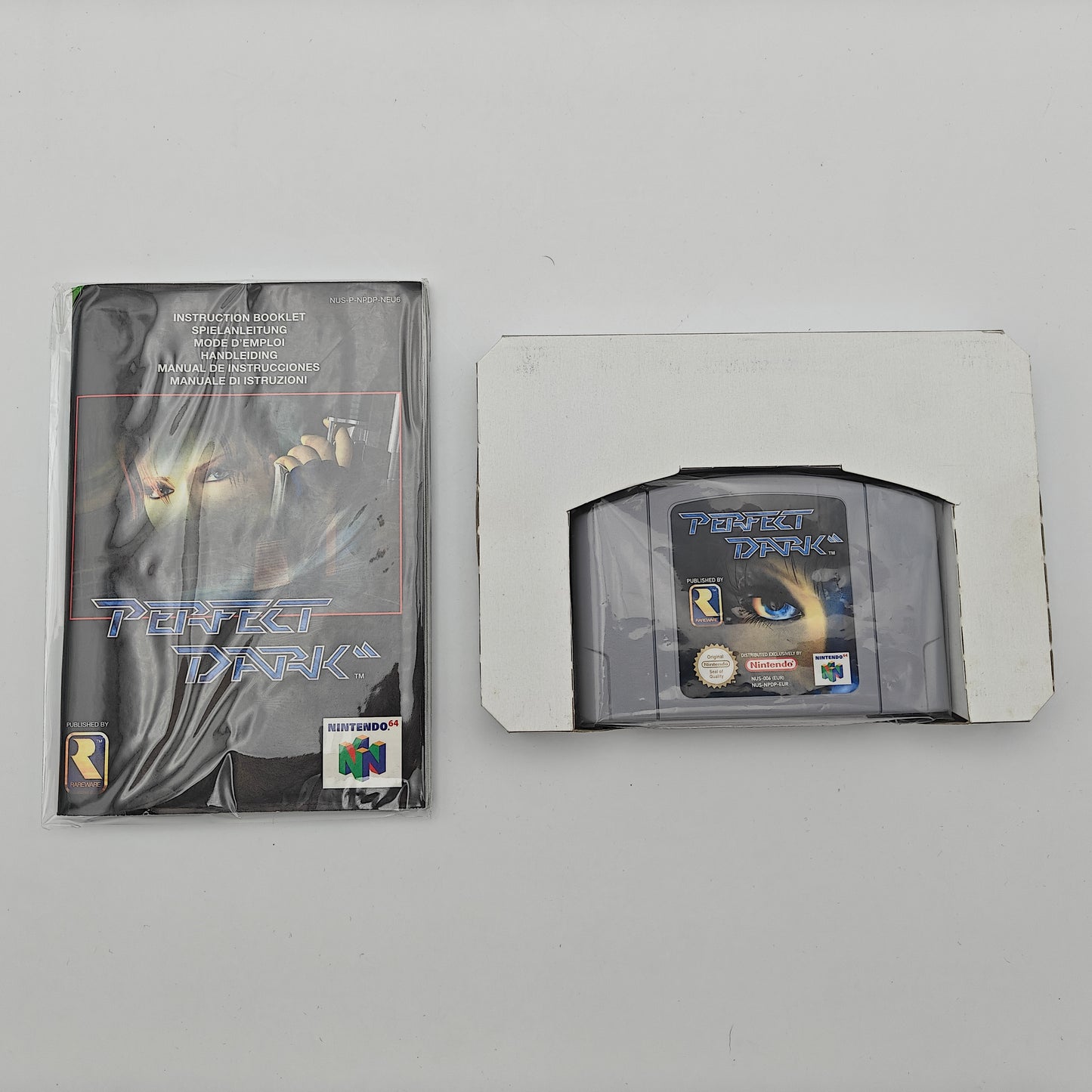Perfect Dark - Nintendo 64