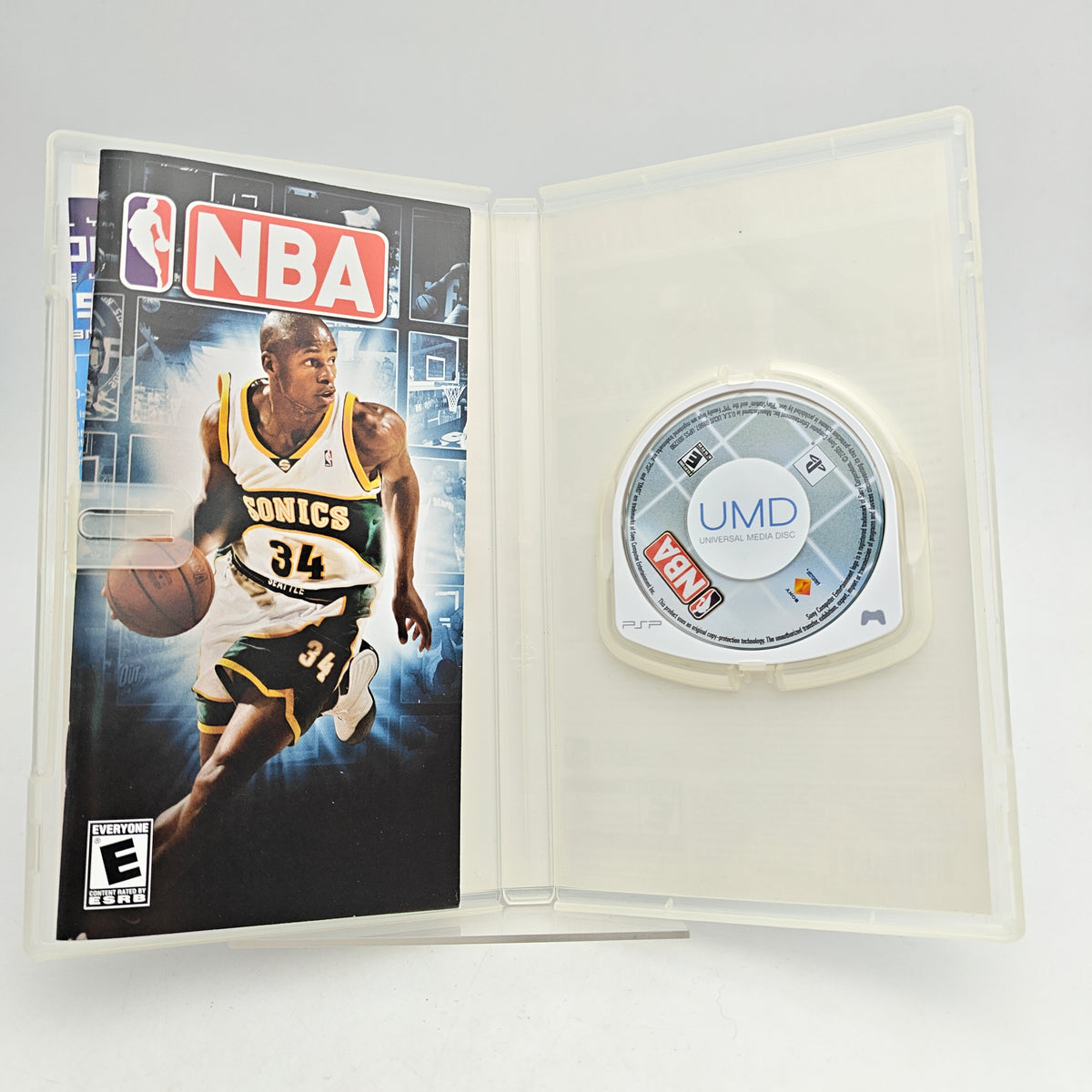 NBA - PLAYSTATION PORTABLE