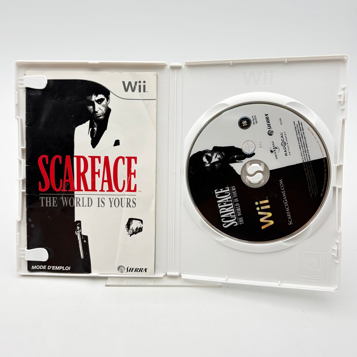 SCARFACE THE WORLD IS YOURS - WII