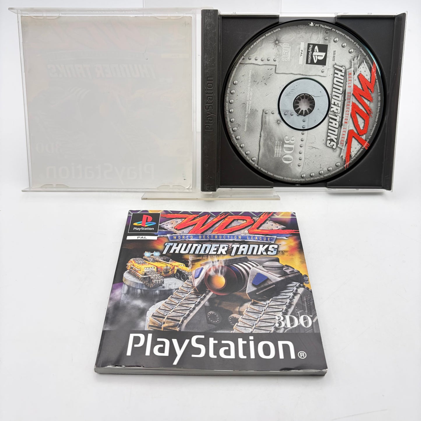 WORLD DESTRUCTION LEAGUE: THUNDER TANKS - PLAYSTATION 1