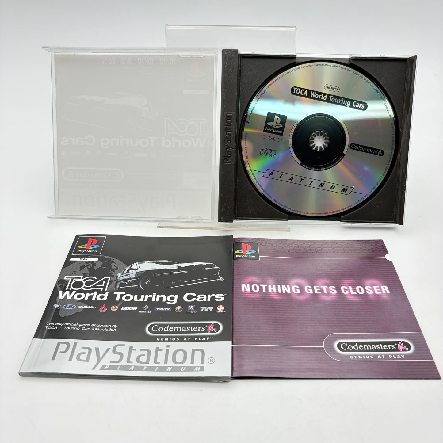 TOCA WORLD TOURING CARS - PLAYSTATION 1