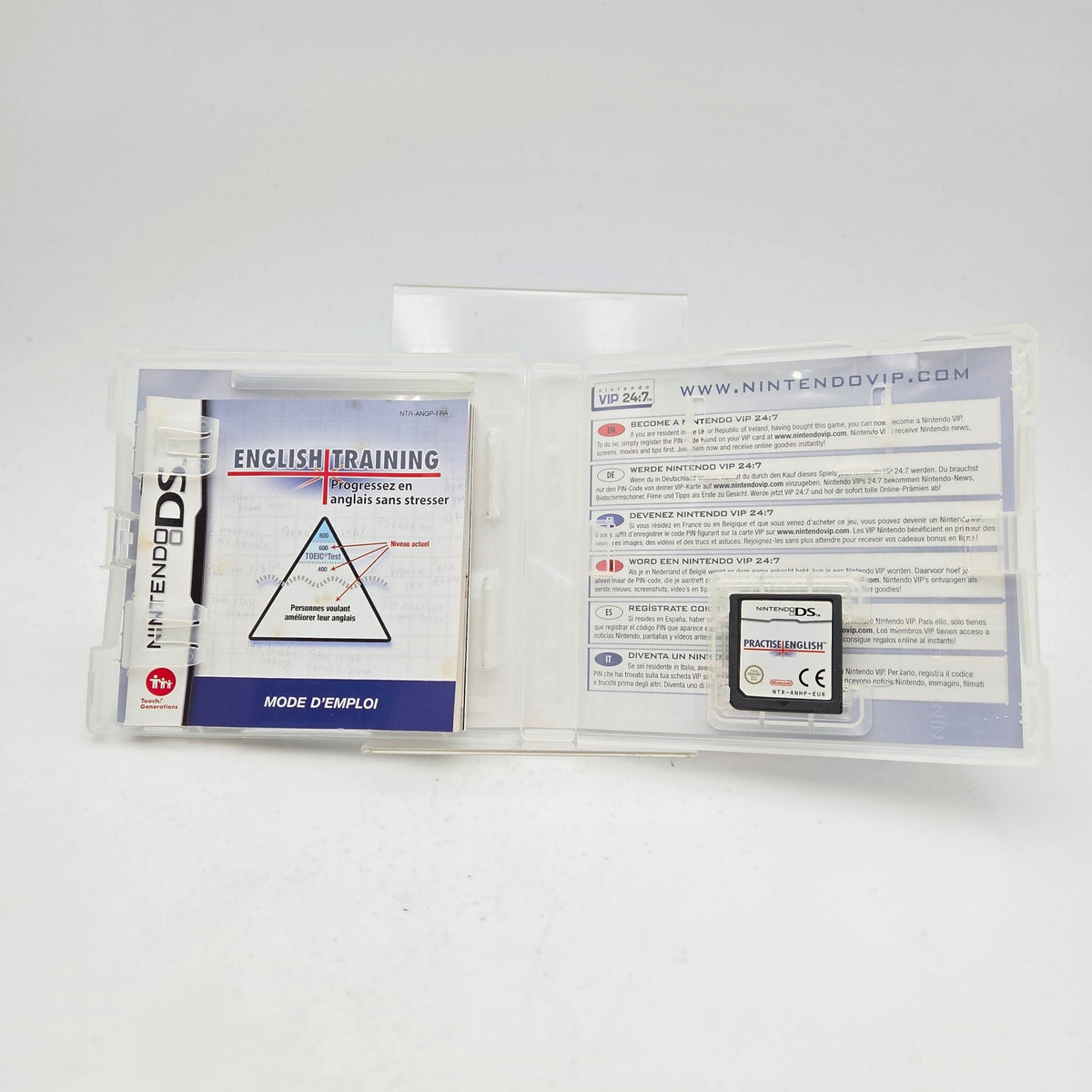 ENGLISH TRAINING PROGRESSEZ EN ANGLAIS SANS STRESSER - NINTENDO DS - Strike Games