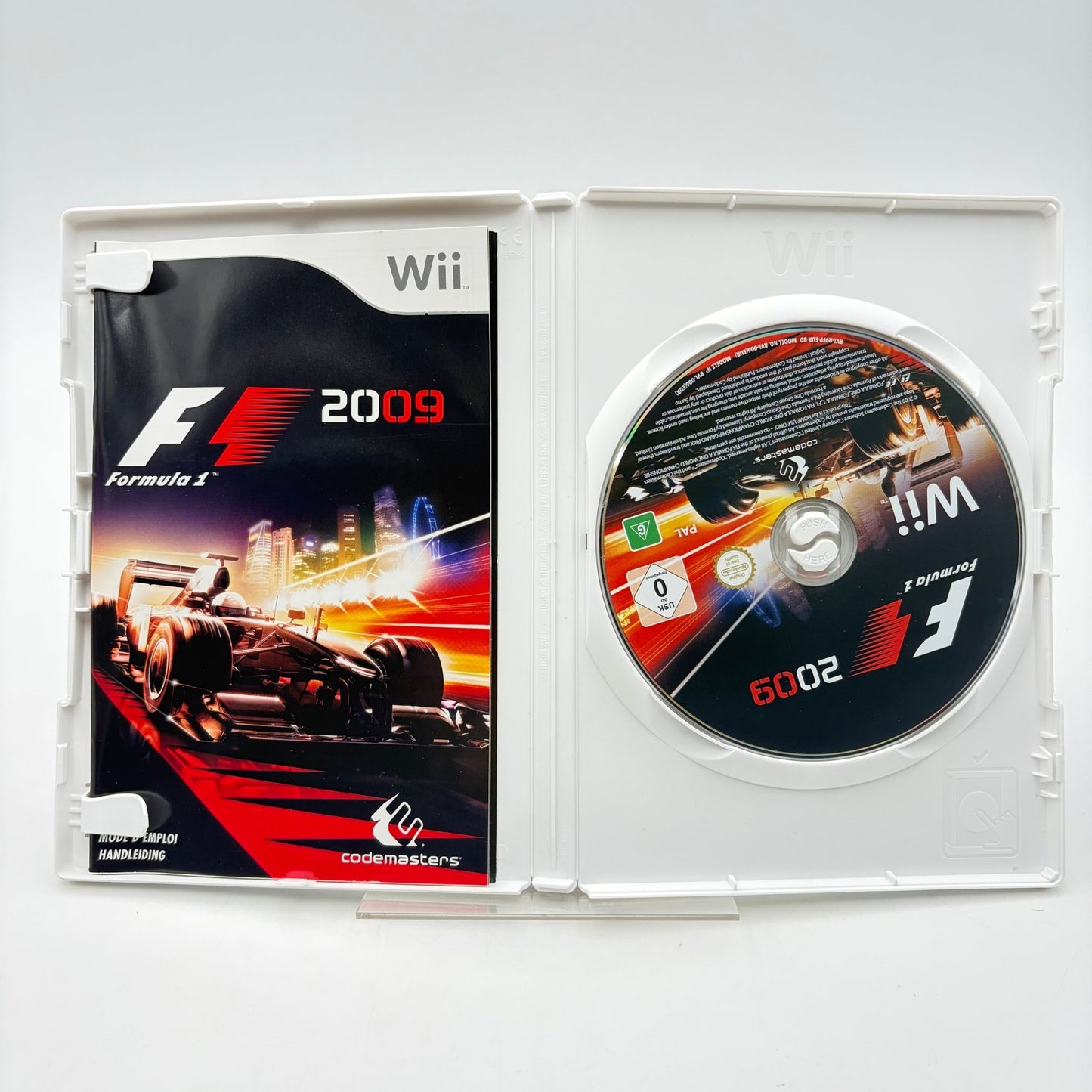 F1 2009 WHEEL BUNDLE - WII - Strike Games