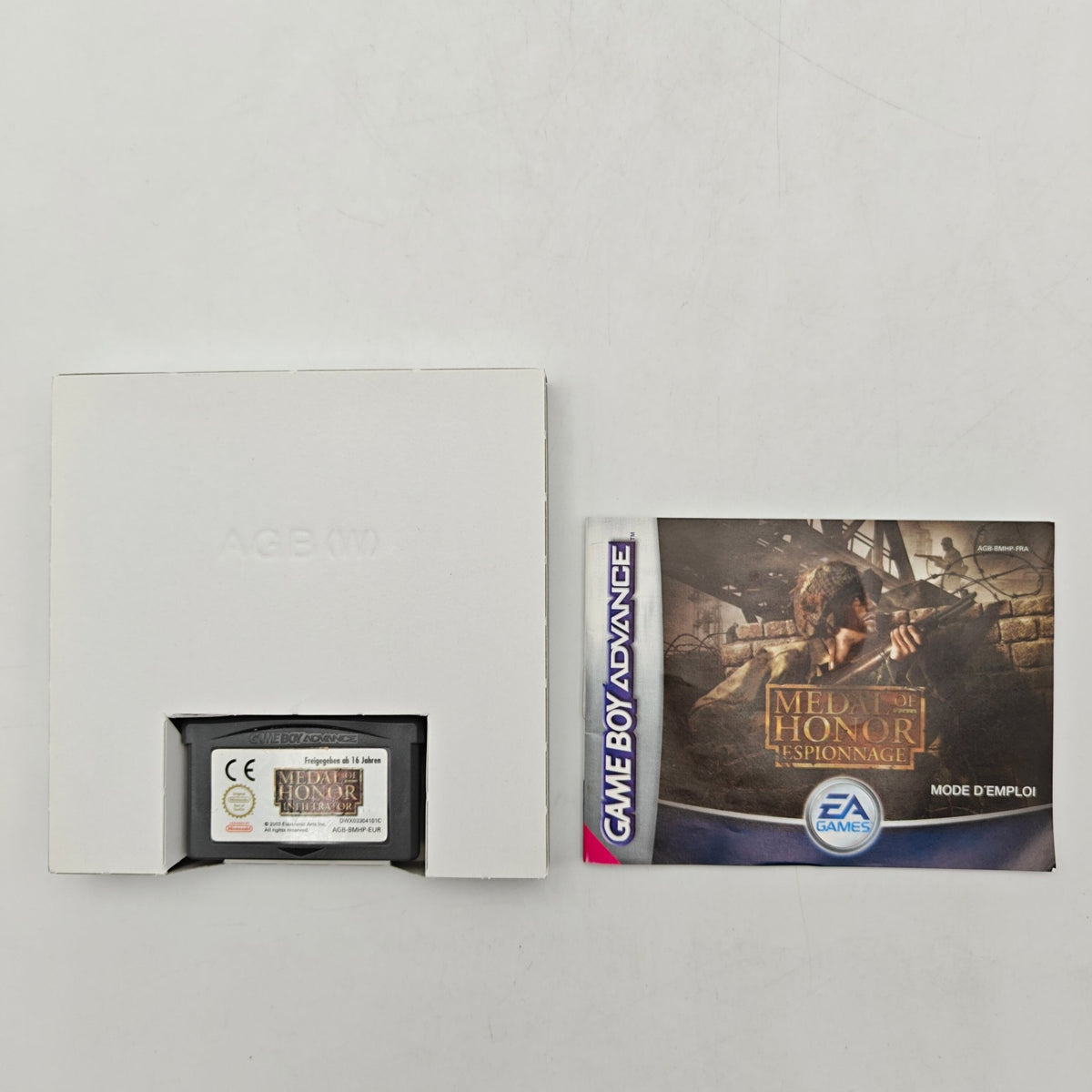 MEDAL OF HONOR: INFILTRATOR - GAMEBOY ADVANCE - Strike Games