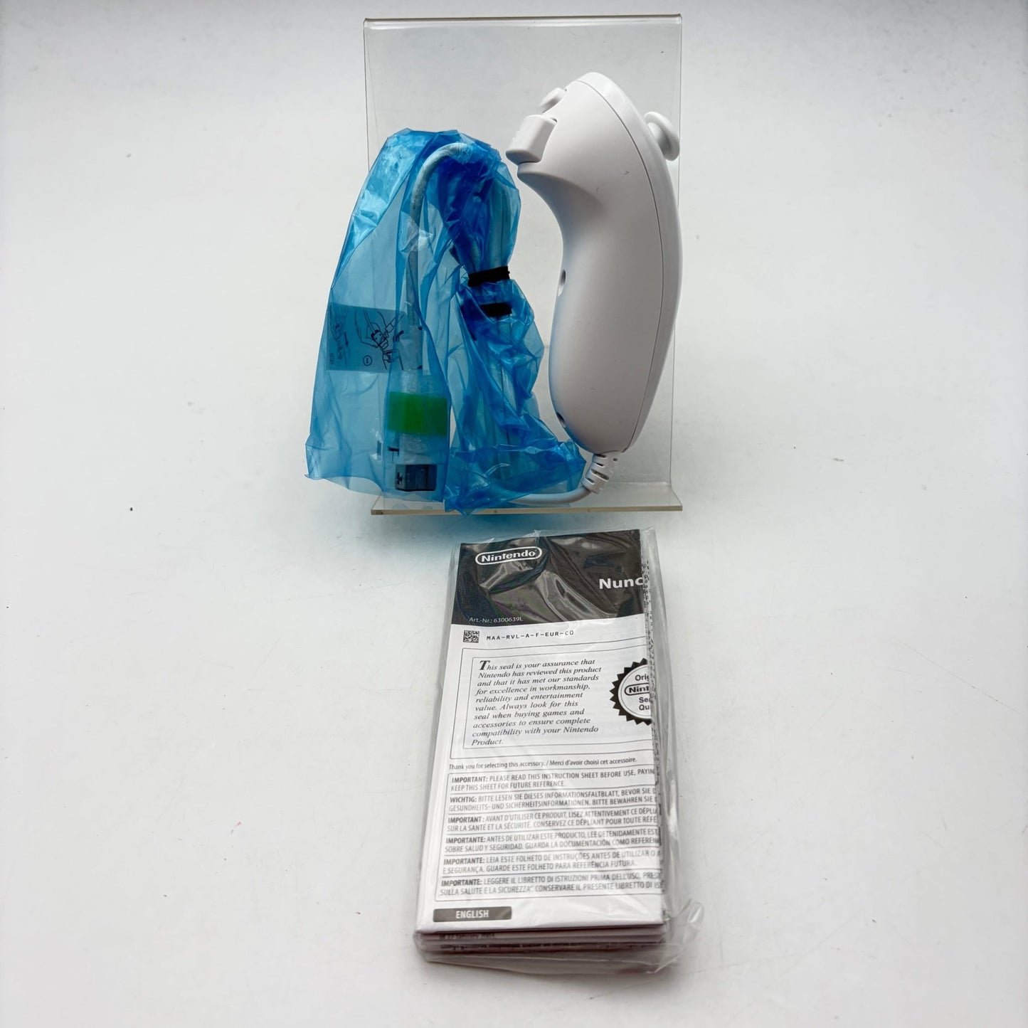 NUNCHUK BLANC - WII U - Strike Games