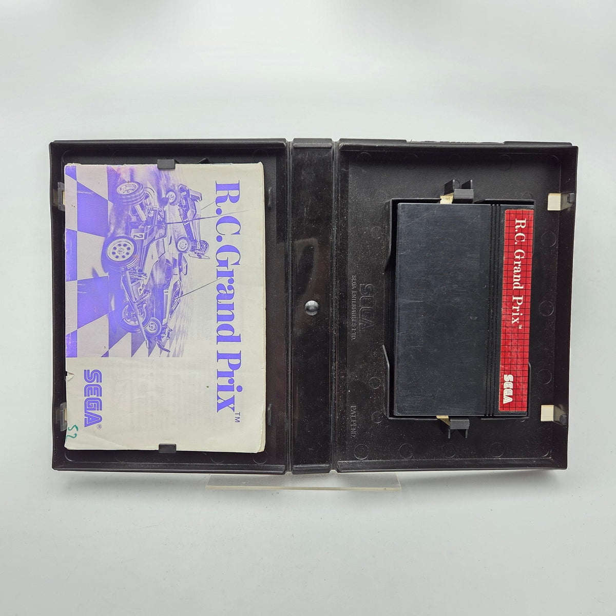RC GRAND PRIX - MASTER SYSTEM - Strike Games
