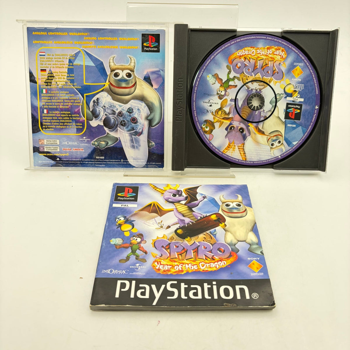 SPYRO : YEAR OF THE DRAGON - PLAYSTATION 1 - Strike Games