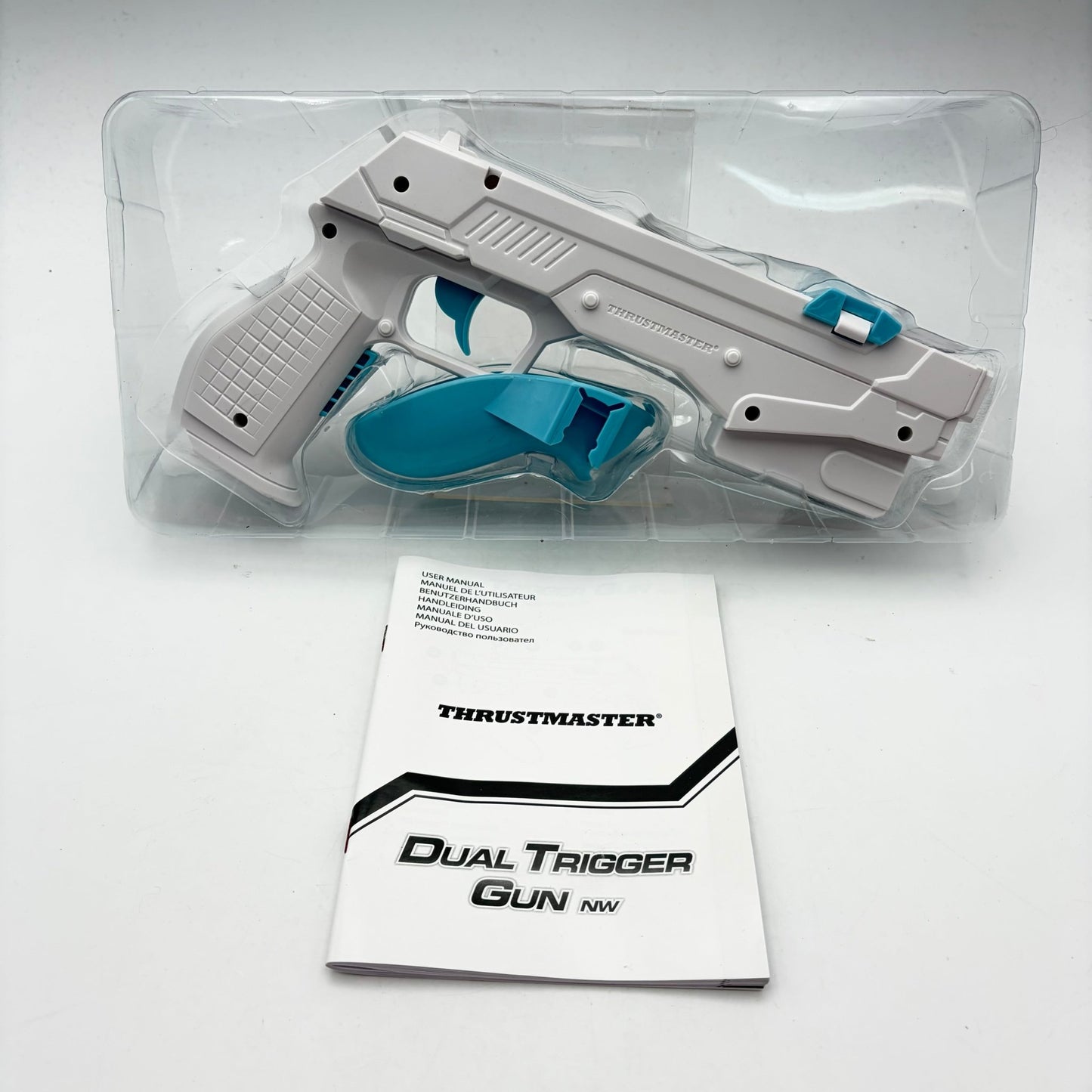 TRUSTMASTER DUAL TRIGGER GUN - WII - Strike Games
