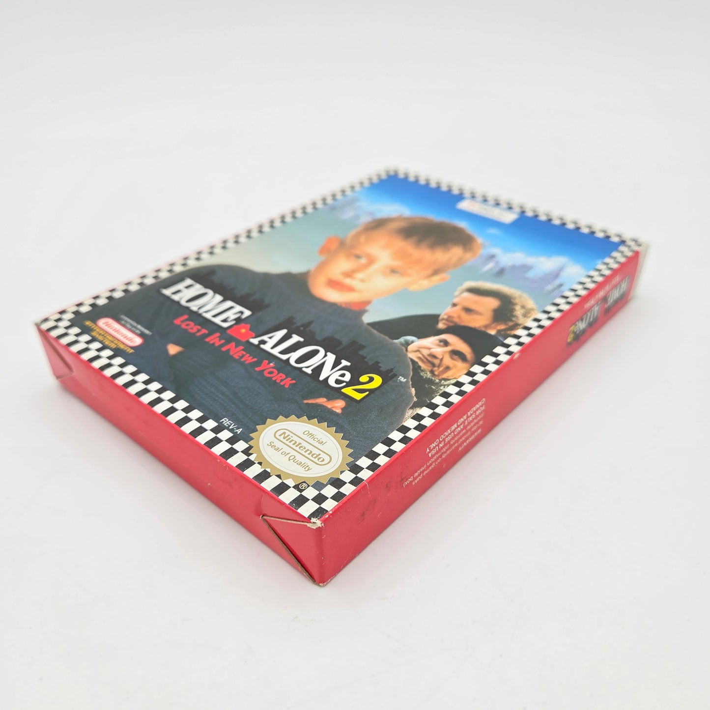 Home Alone 2 - Nintendo Entertainment System