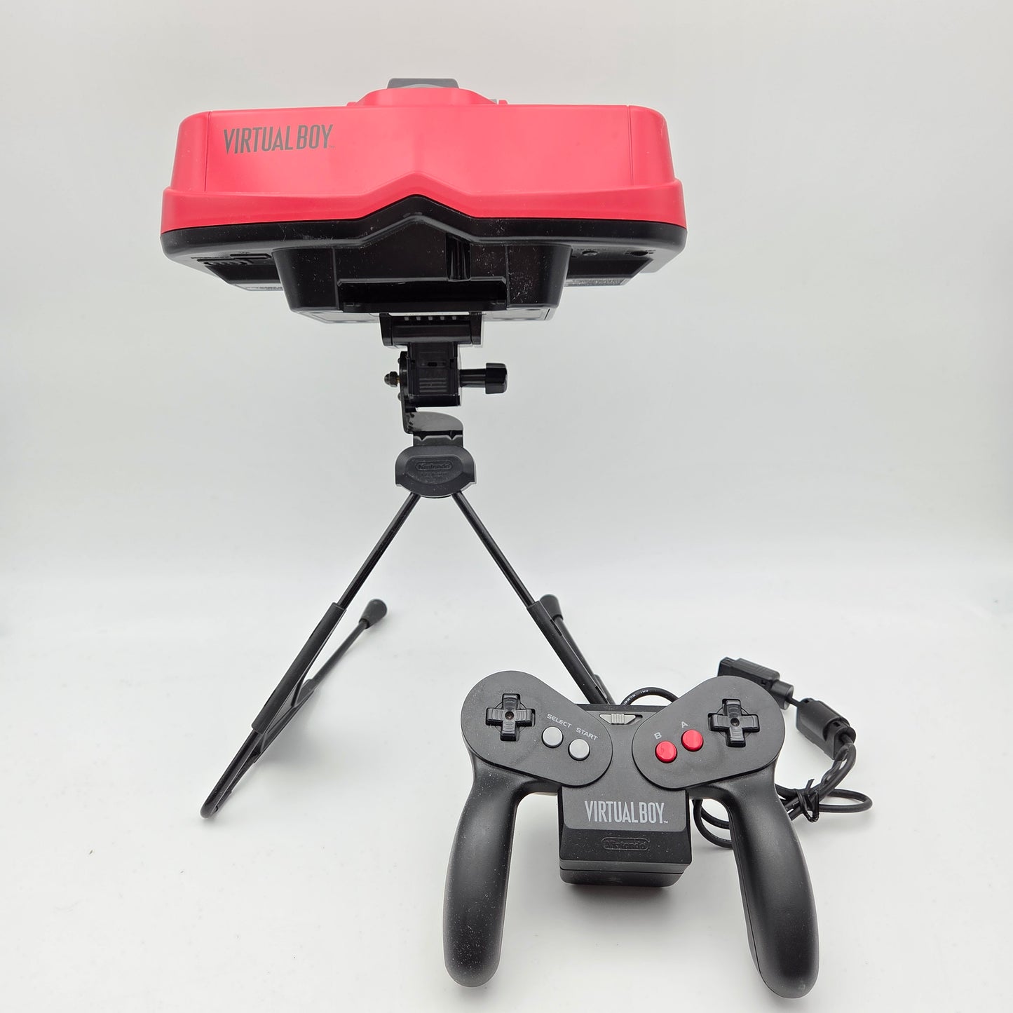 Nintendo - Virtual Boy
