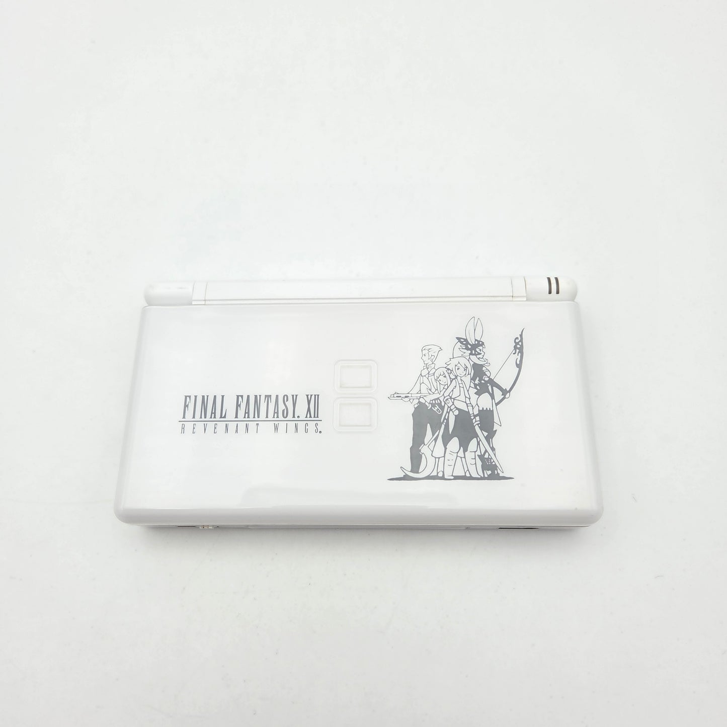 Nintendo DS Lite Edition Final Fantasy XII