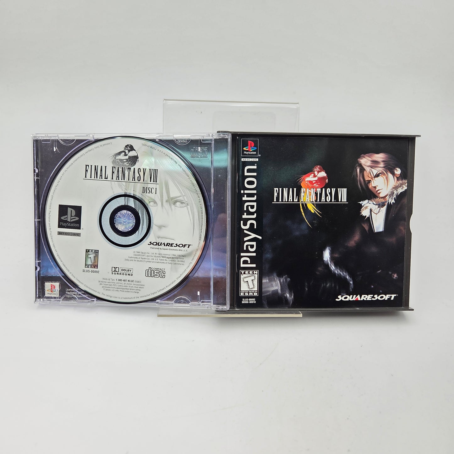 FINAL FANTASY VIII - PLAYSTATION 1 US