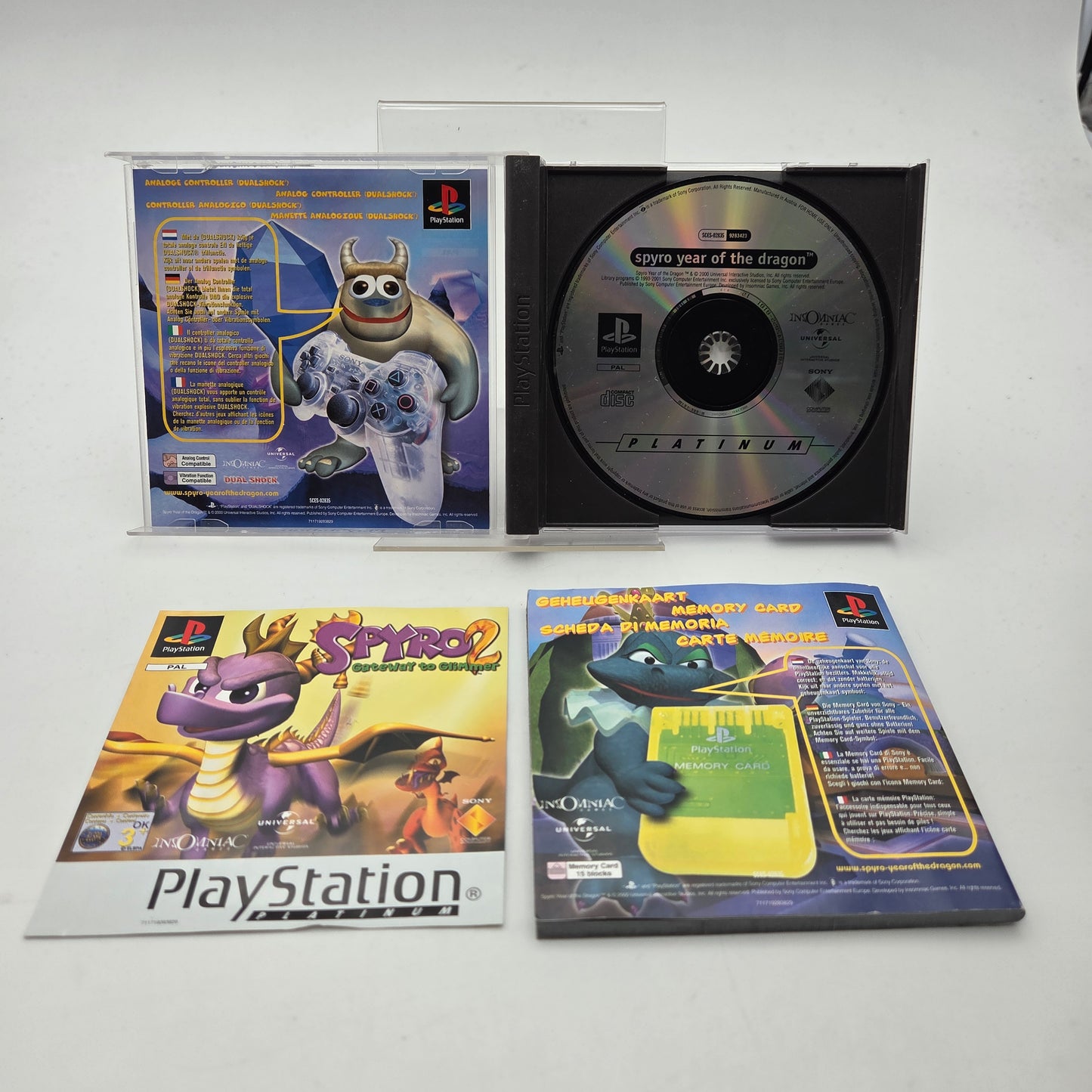 SPYRO YEAR OF THE DRAGON - PLAYSTATION 1