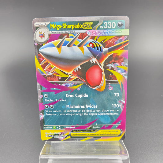 MEGA SHARPEDO EX (PFL 061)