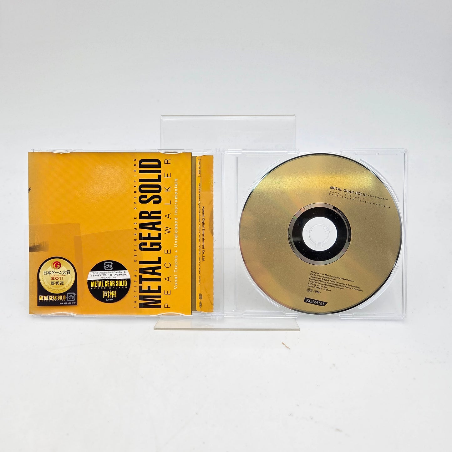 METAL GEAR SOLID PEACE WALKER PREMIUM PACKAGE - PLAYSTATION 3