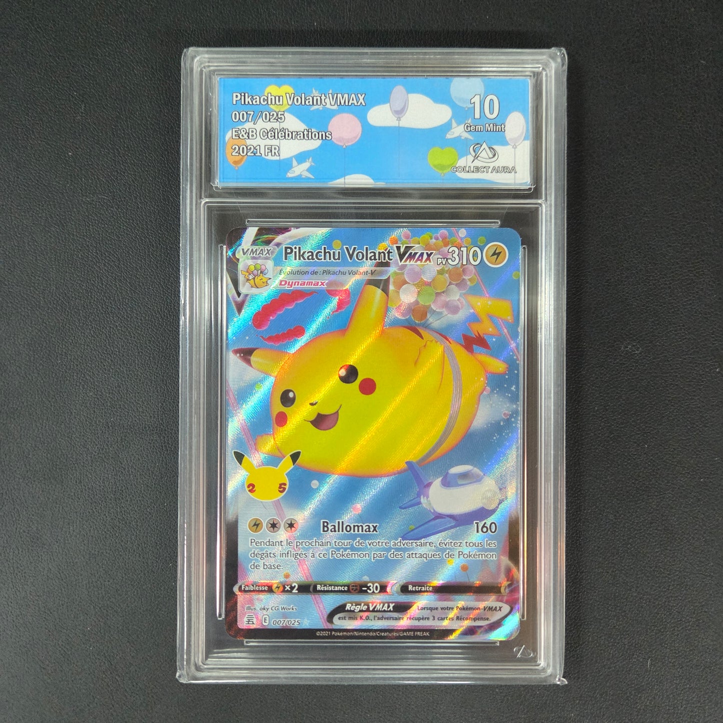 PIKACHU VOLANT VMAX (CEL 007) (CA 10)