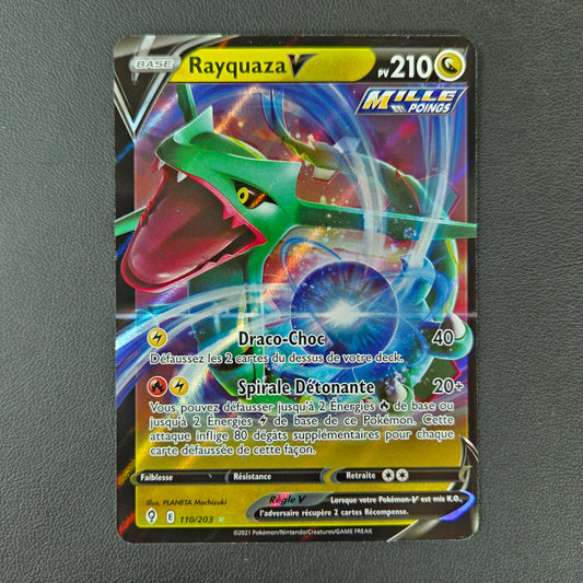 RAYQUAZA V (EVS 110)