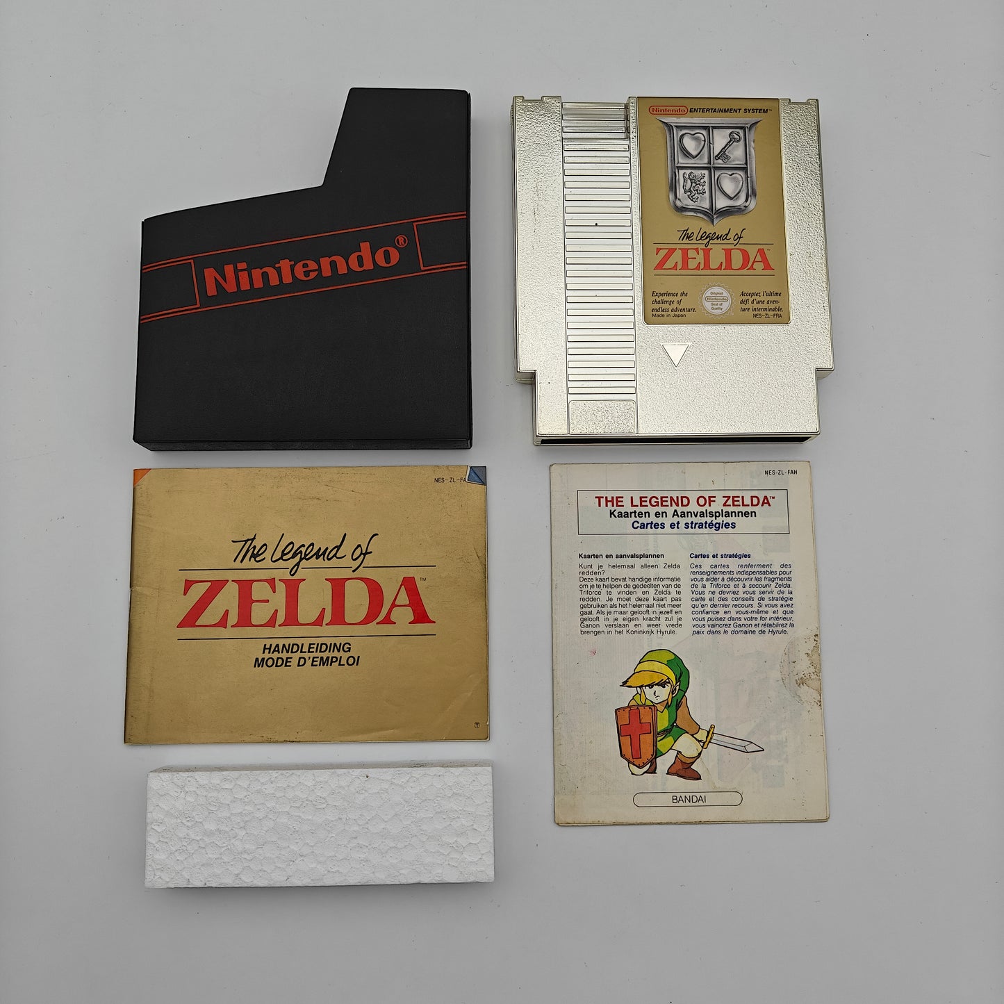 The legend of Zelda - Nintendo Entertainment System