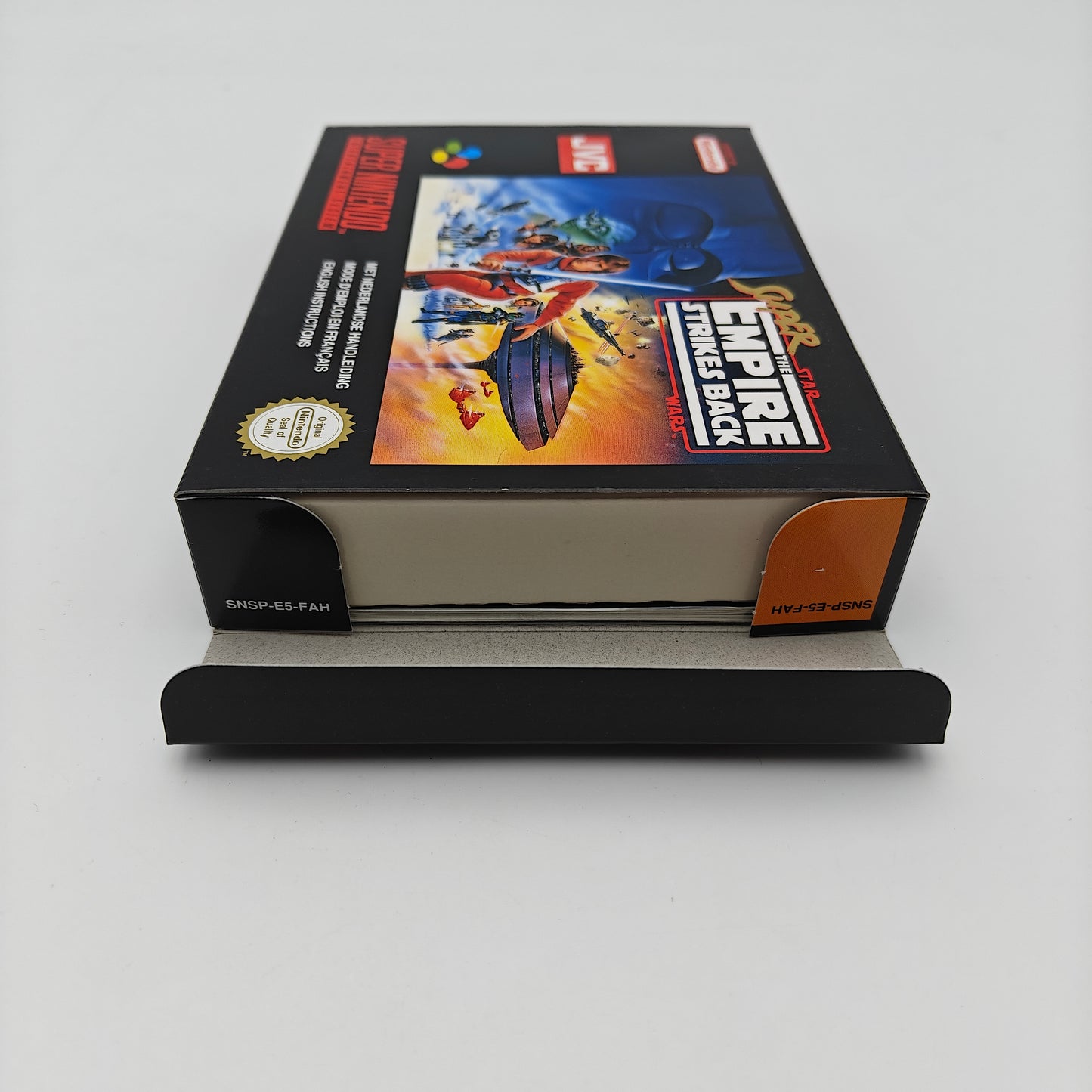 Super Star Wars Empire Strikes Back - Super Nintendo
