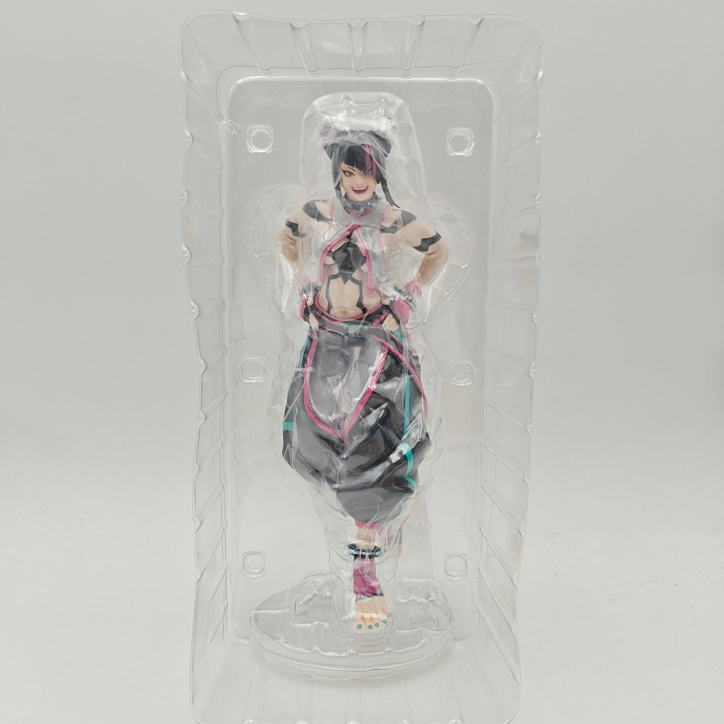 FIGURINE STREET FIGHTER 6 JURI