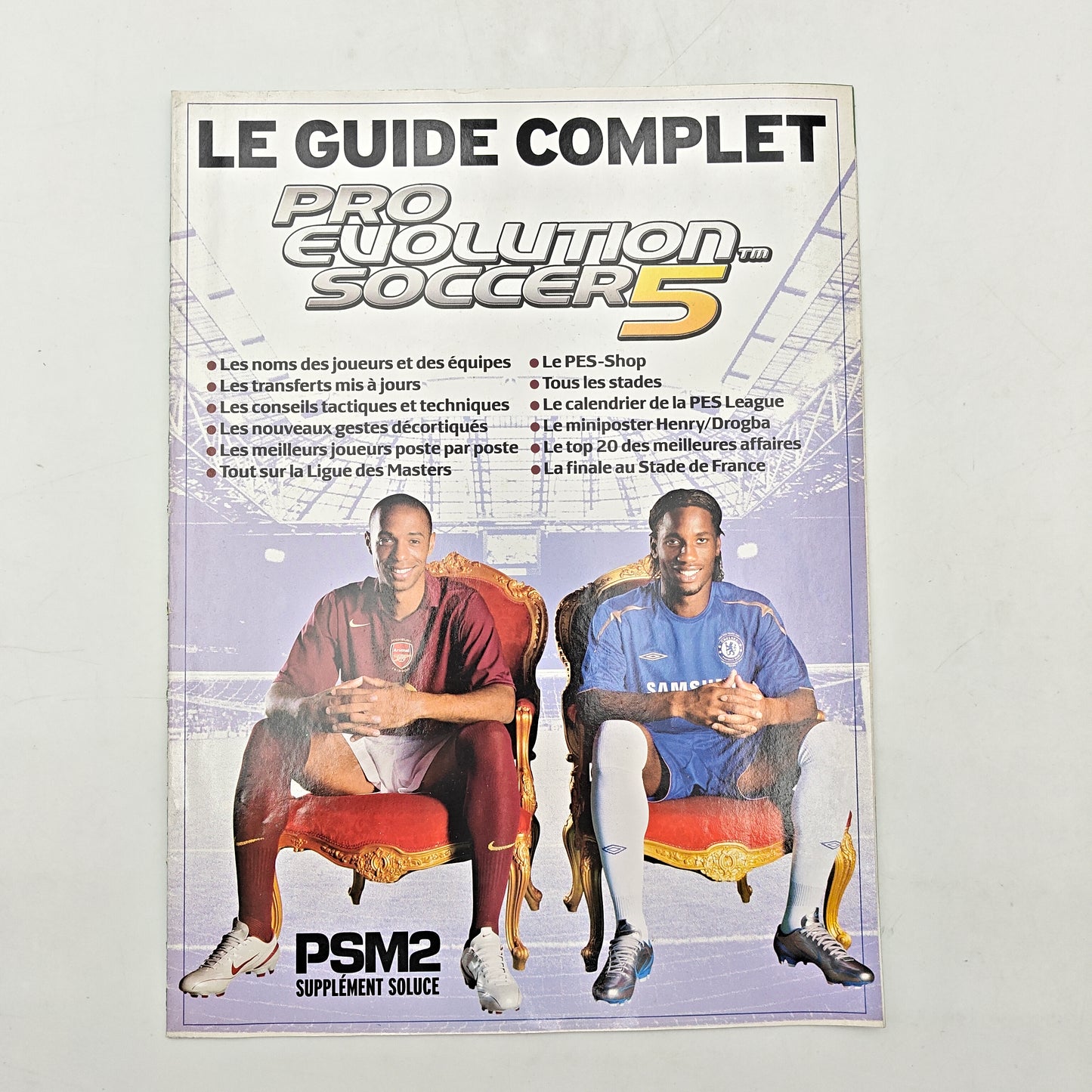PSM2 HORS SERIE LE GUIDE COMPLET PRO EVOLUTION SOCCER 5 - MAGAZINE JEUX VIDEO