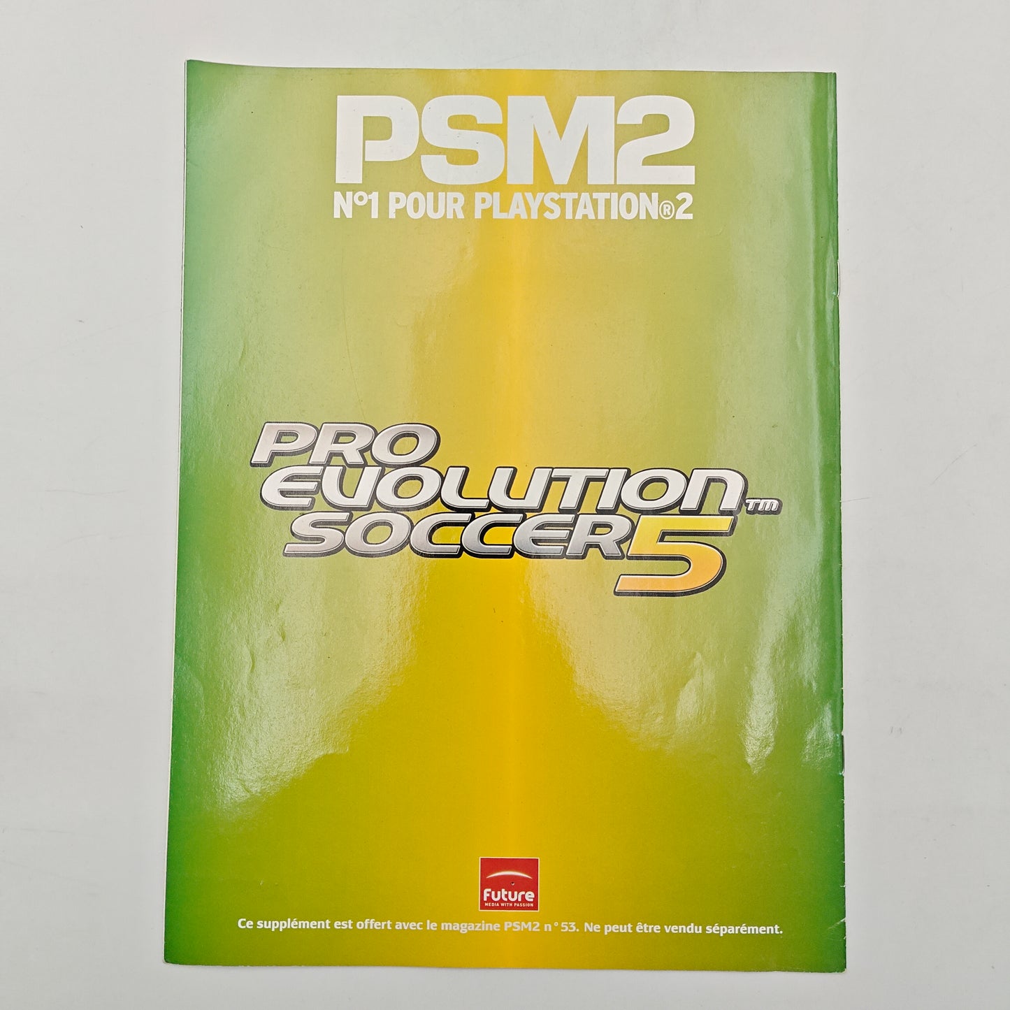 PSM2 HORS SERIE LE GUIDE COMPLET PRO EVOLUTION SOCCER 5 - MAGAZINE JEUX VIDEO