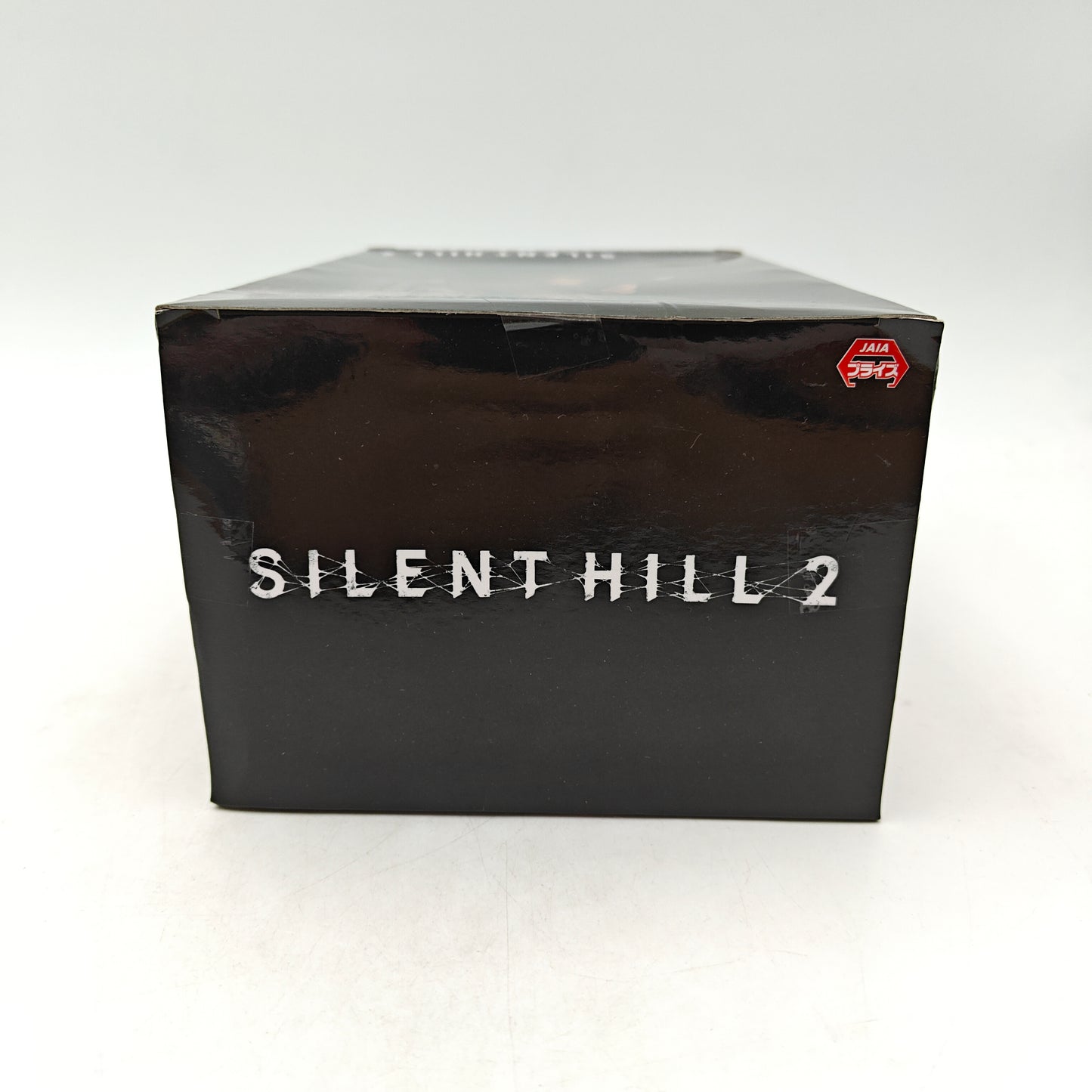FIGURINE SILENT HILL 2 RED PYRAMID THING