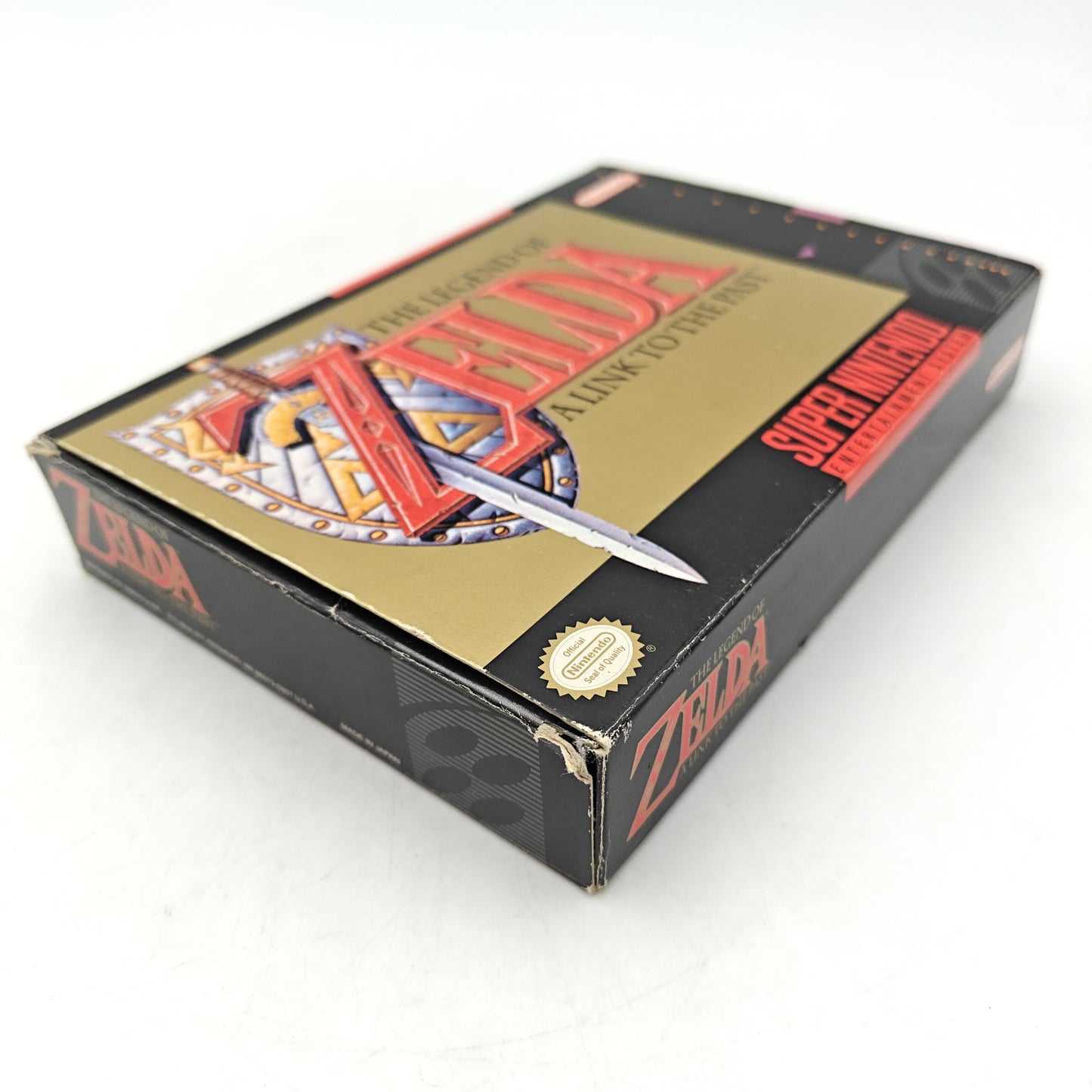 THE LEGEND OF ZELDA: A LINK TO THE PAST - SUPER NINTENDO