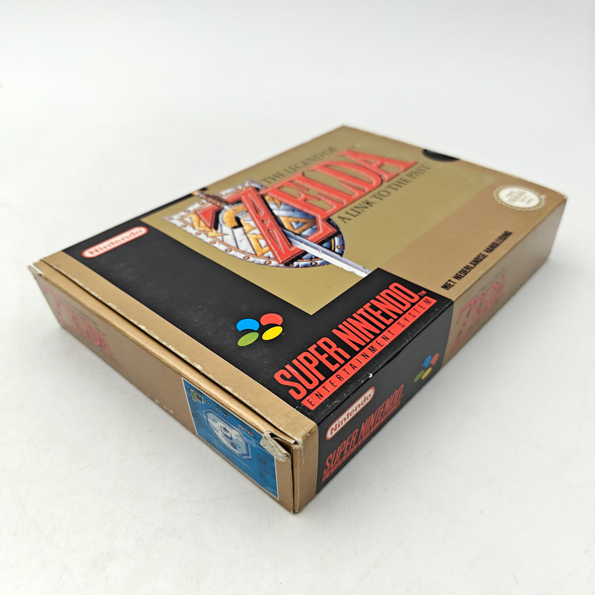 THE LEGEND OF ZELDA: A LINK TO THE PAST - SUPER NINTENDO