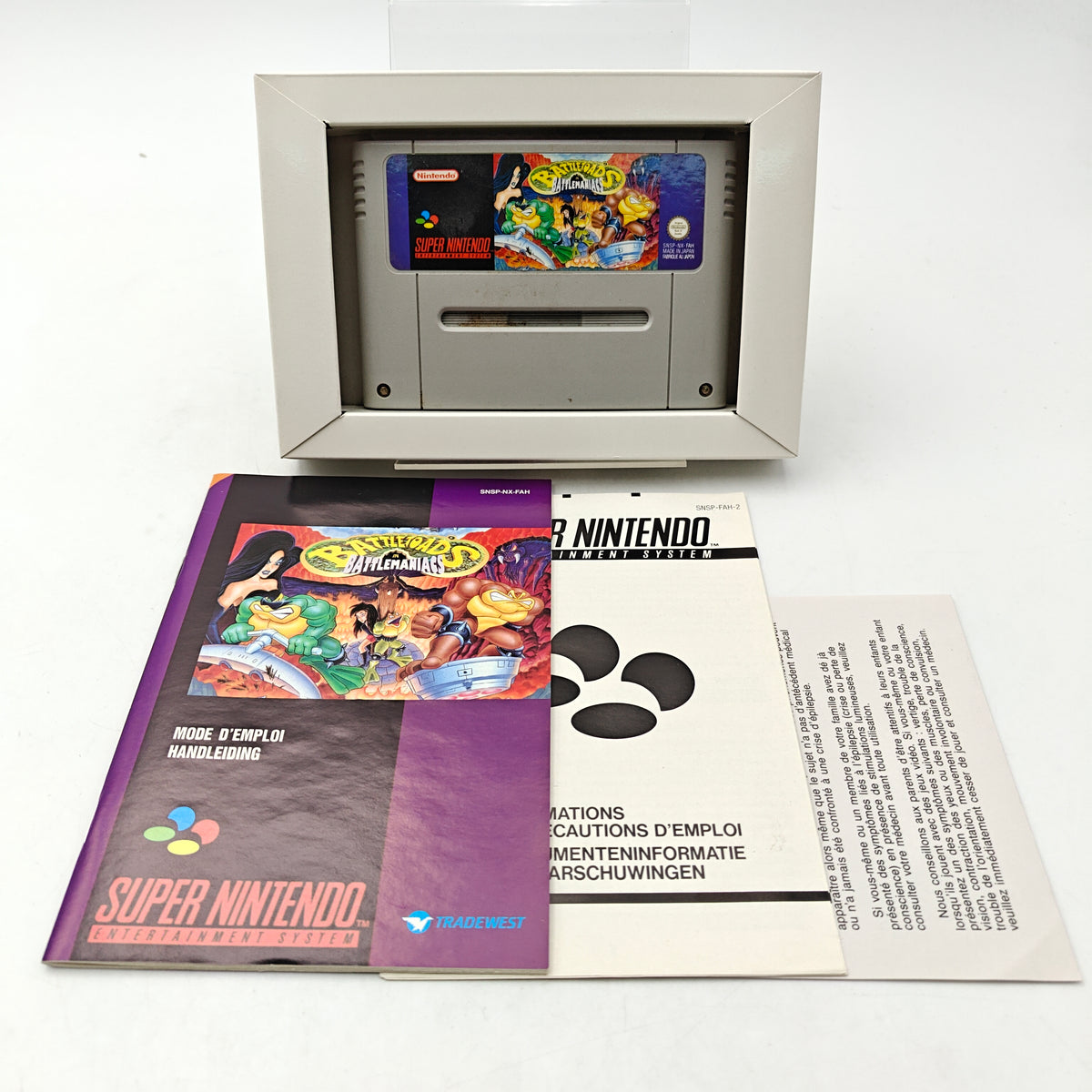 BATTLETOADS IN BATTLEMANIACS - SUPER NINTENDO
