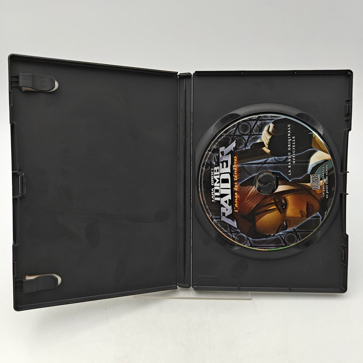 LARA CROFT TOMB RAIDER : L'ANGE DES TÉNÈBRES (PRECO DISK) - PLAYSTATION 2