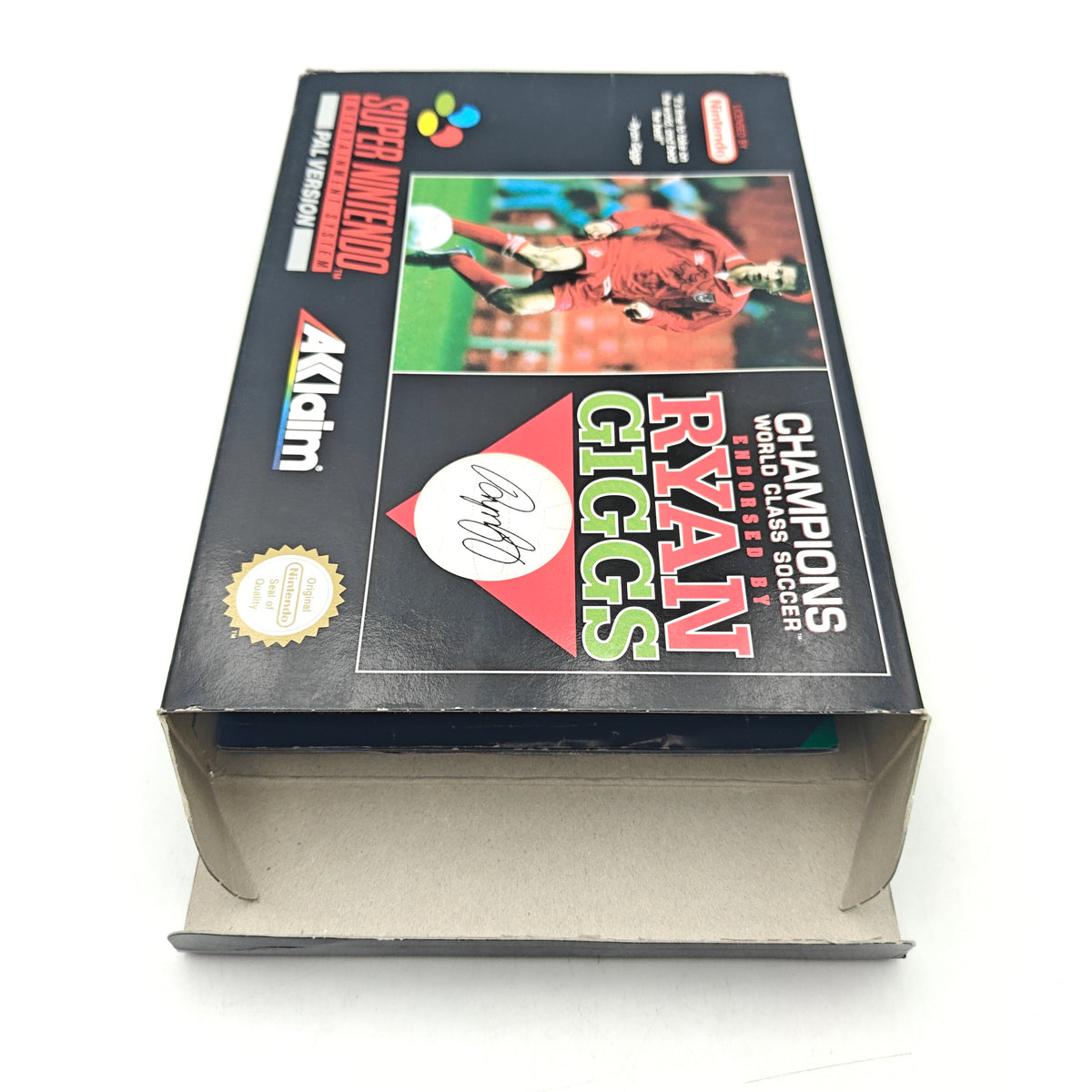 CHAMPIONS WORLD CLASS SOCCER – RYAN GIGGS - SUPER NINTENDO
