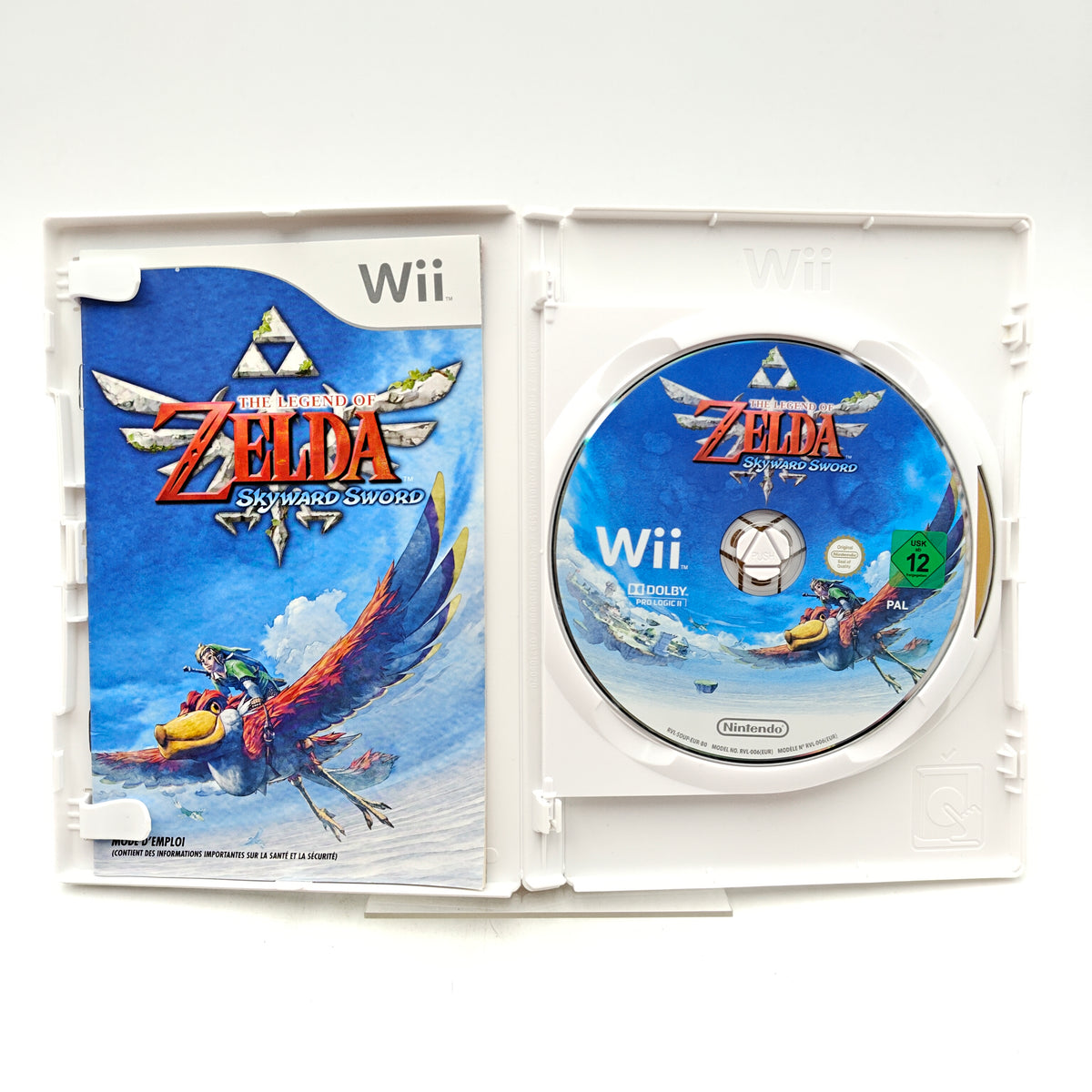 THE LEGEND OF ZELDA: SKYWARD SWORD - NINTENDO WII
