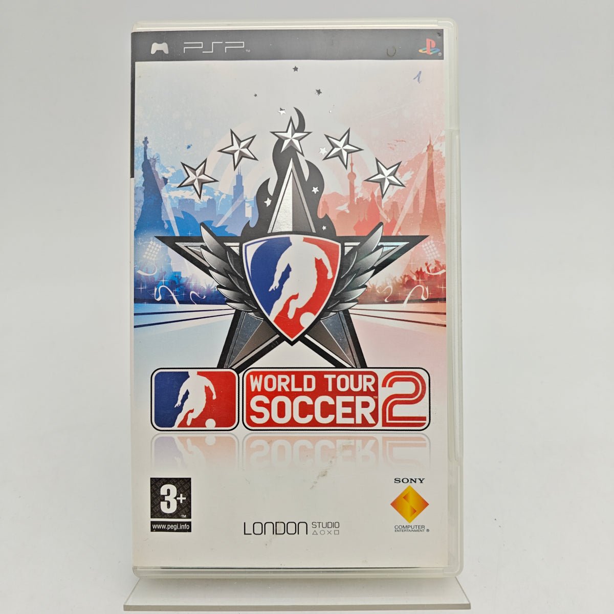 WORLD TOUR SOCCER 2 - PLAYSTATION PORTABLE