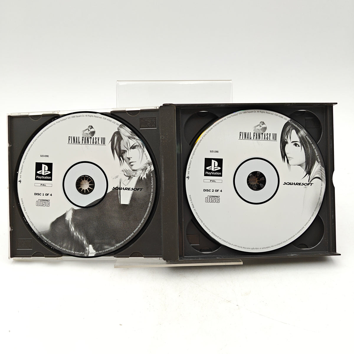 FINAL FANTASY VIII - PLAYSTATION 1