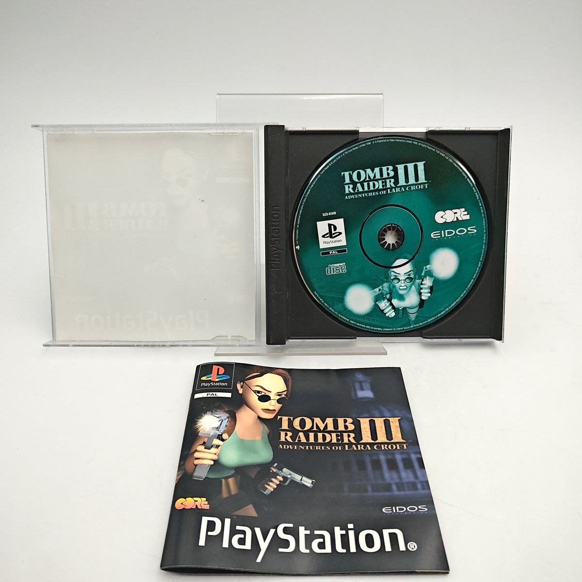 TOMB RAIDER III - PLAYSTATION 1