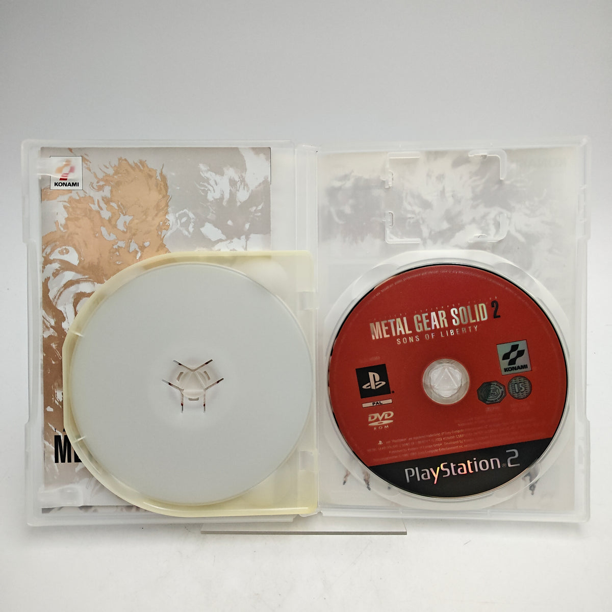 METAL GEAR SOLID 2: SONS OF LIBERTY - PLAYSTATION 2