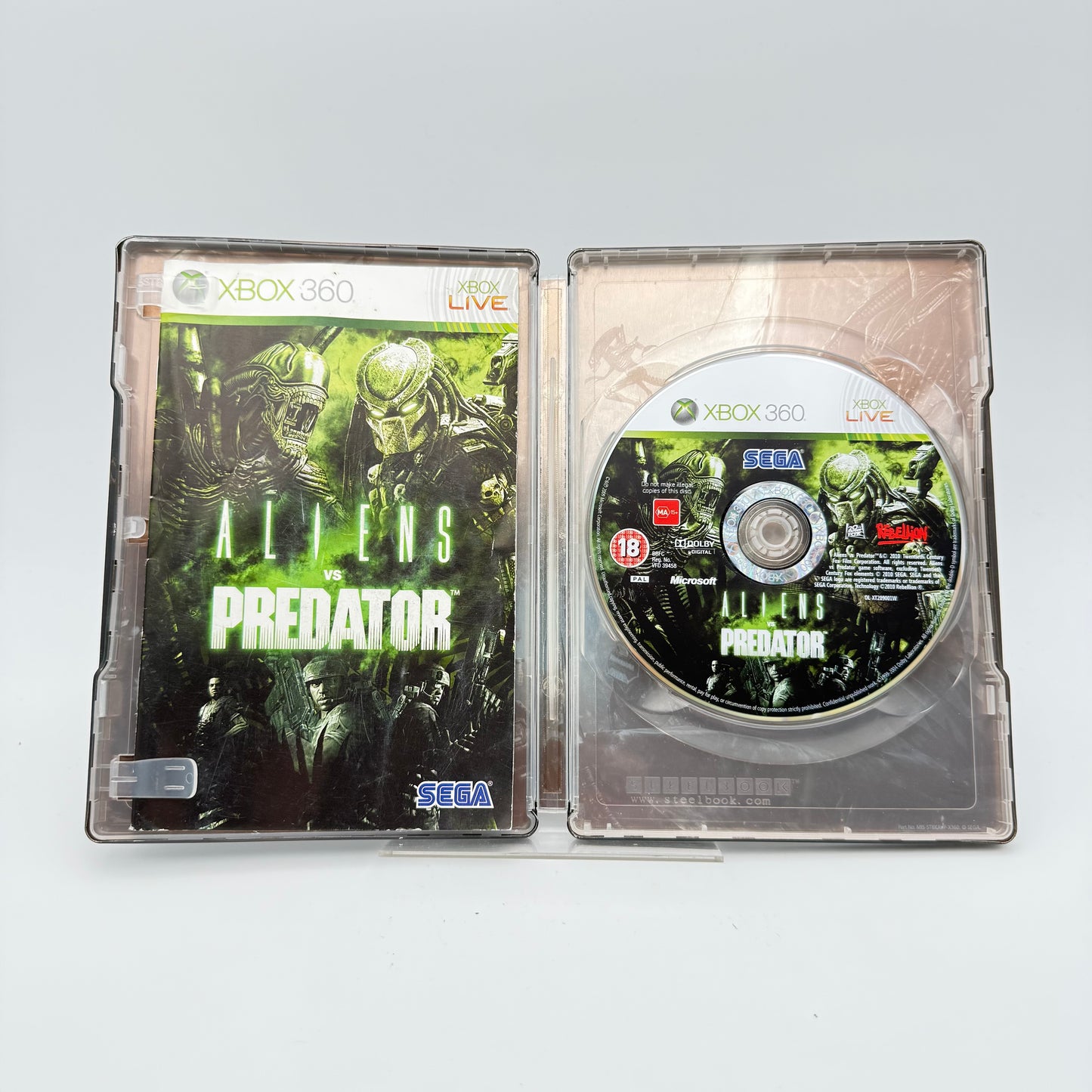 ALIENS VS PREDATOR - XBOX 360
