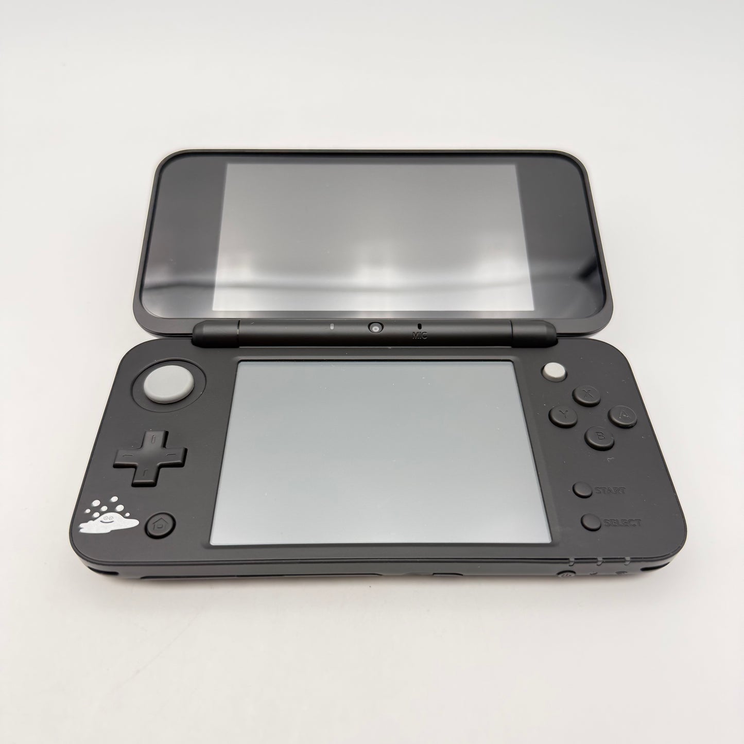 NEW NINTENDO 3DS LL DRAGON QUEST XI