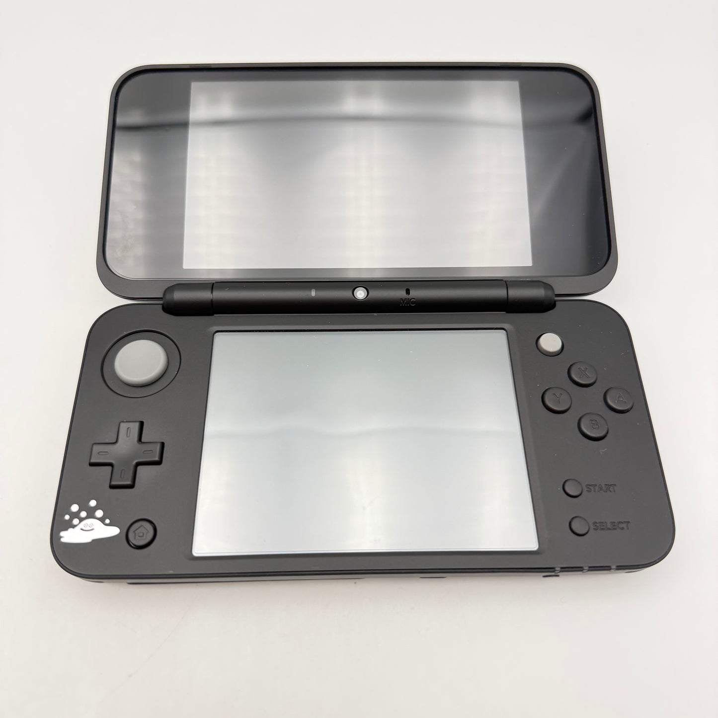NEW NINTENDO 3DS LL DRAGON QUEST XI