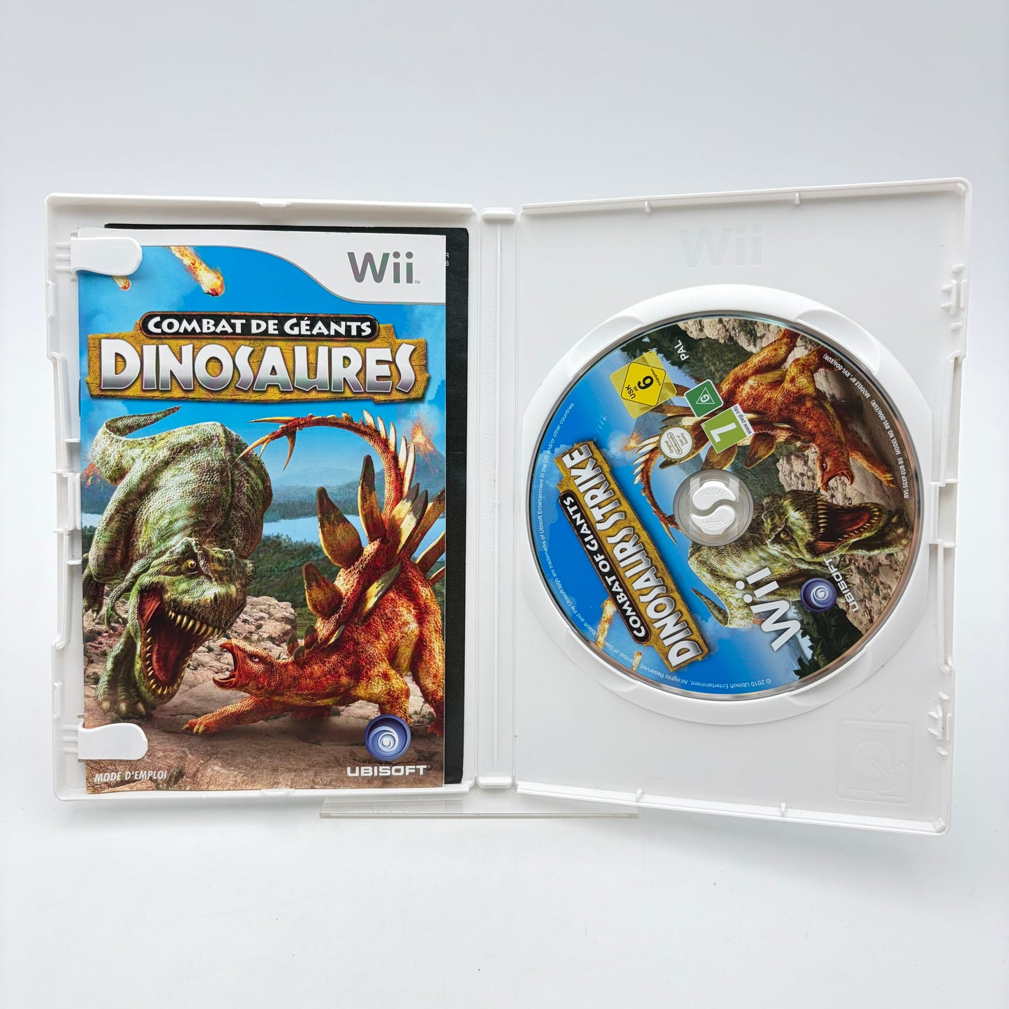 COMBAT DE GÉANTS DINOSAURES - WII