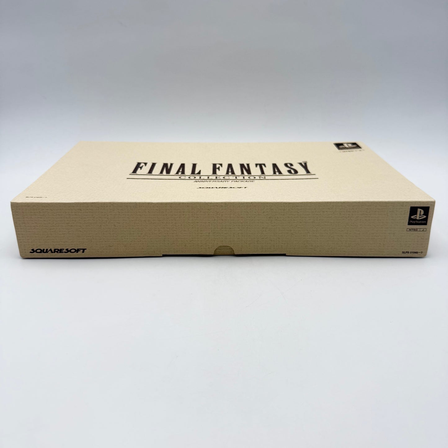 FINAL FANTASY ANNIVERSARY PACKAGE - PLAYSTATION 1