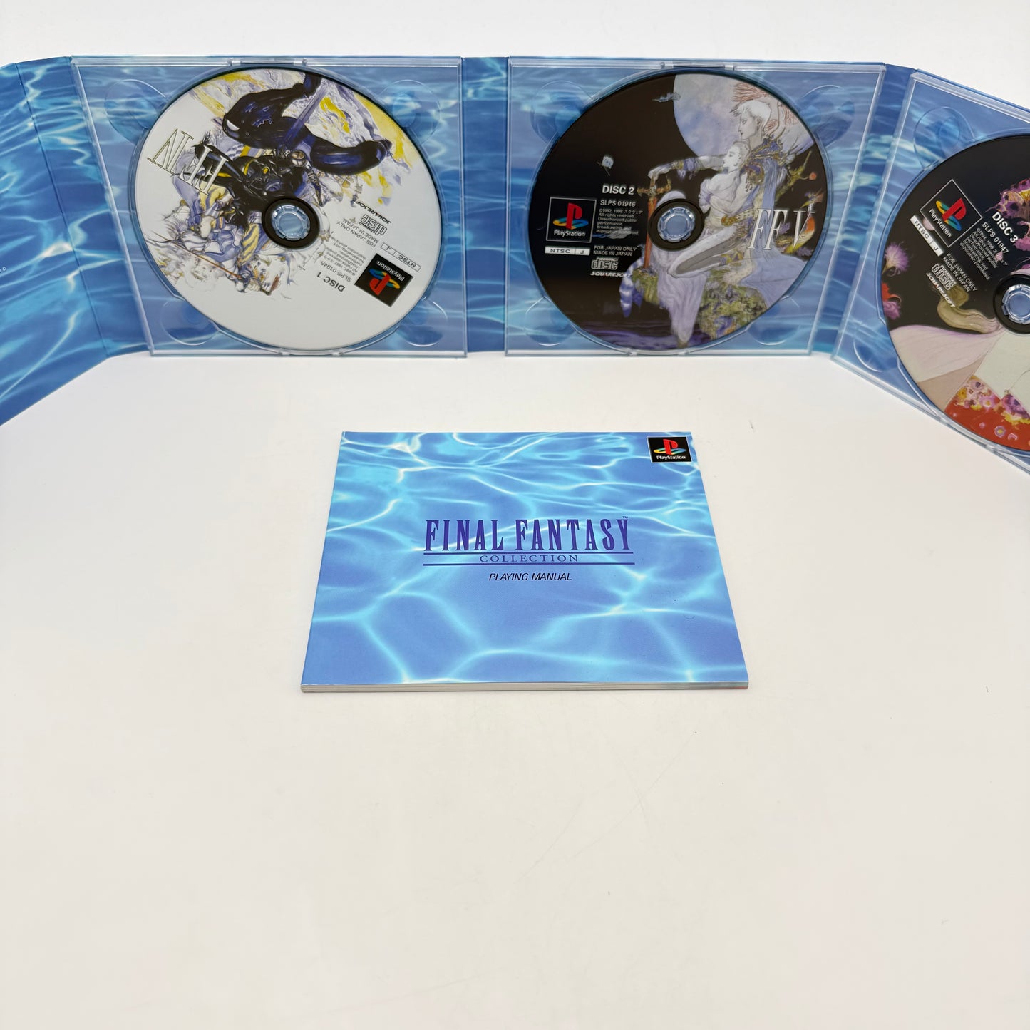 FINAL FANTASY ANNIVERSARY PACKAGE - PLAYSTATION 1