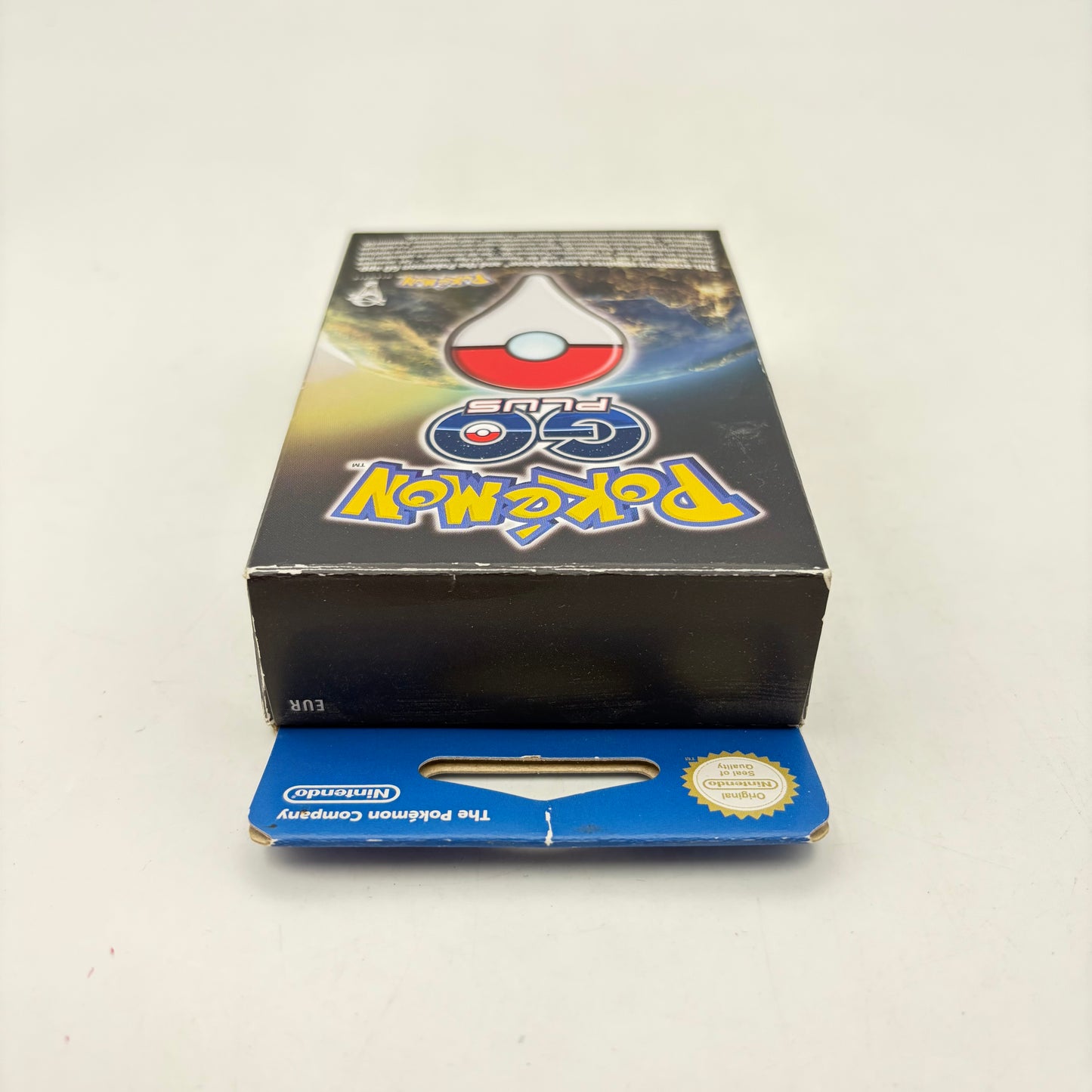 POKEMON GO PLUS