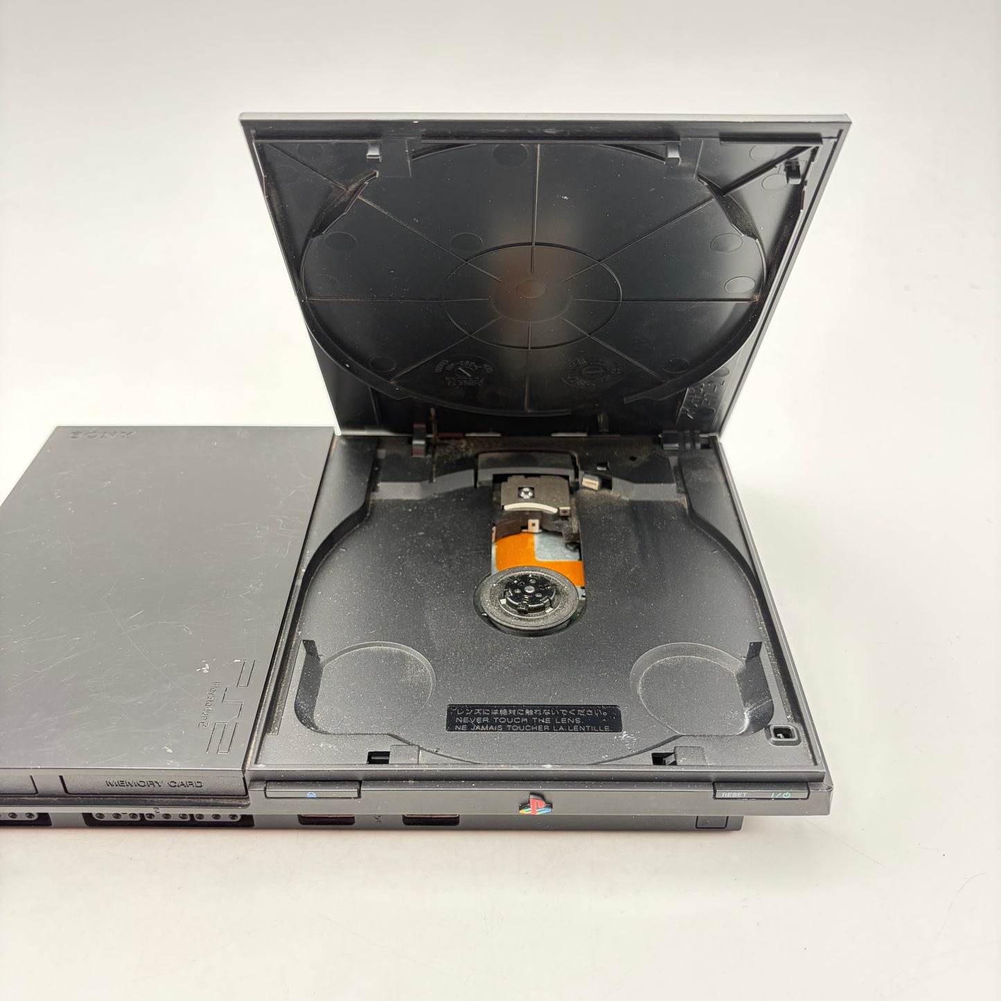 PLAYSTATION 2 SLIM