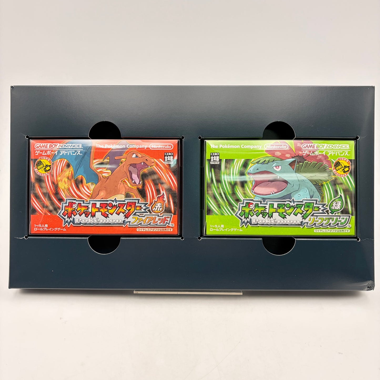 COFFRET POKEMON ROUGE FEU & VERT FEUILLE SPECIAL 30 ANS